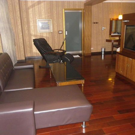 Sunflower Motel Hsinchu Dış mekan fotoğraf